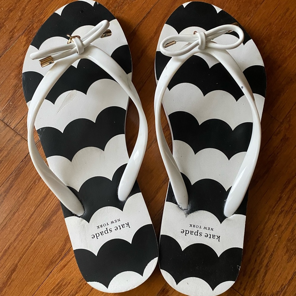 2 different pairs of Kate Spade flip flops